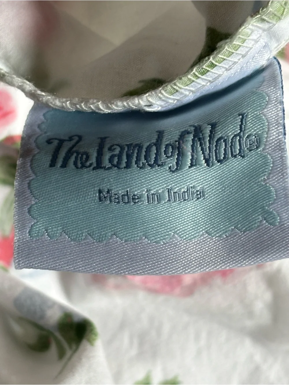 The Land of Nod Classic Rose Duvet Cover Full/Double 89x82” & 2 Shams ShabbyChic